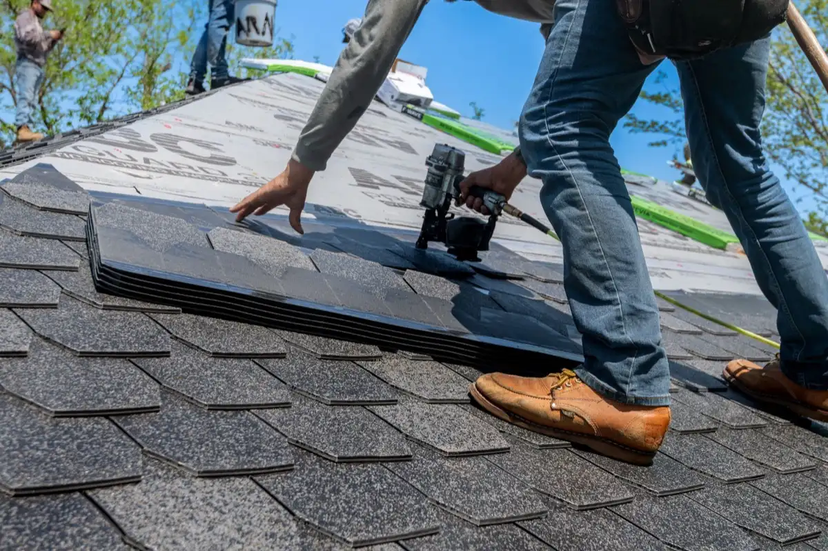 Roof Replacement in Minneapolis, MN